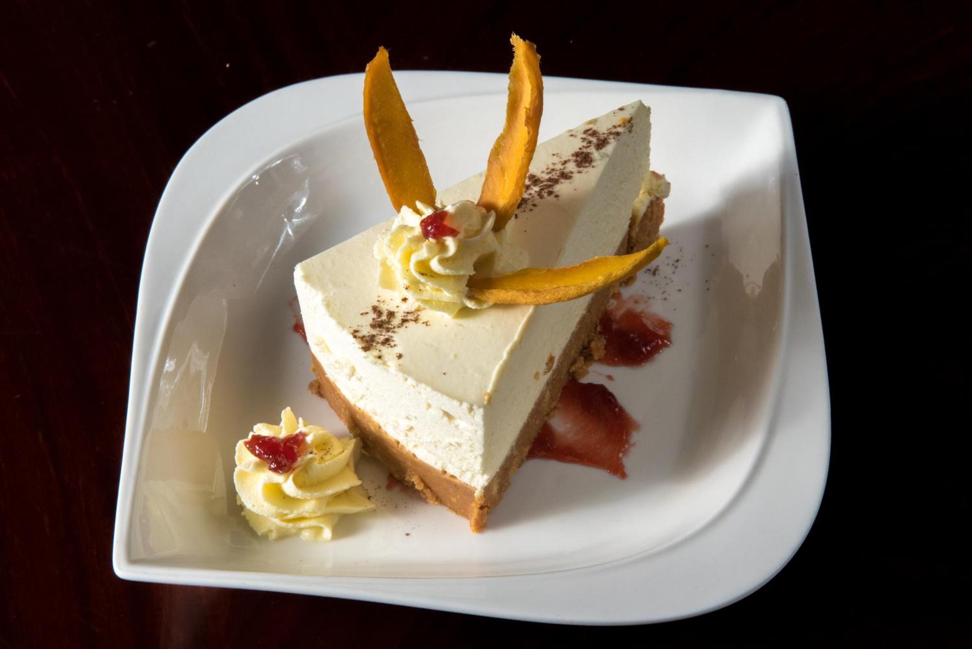 Crossroads Hotel 利隆圭 外观 照片